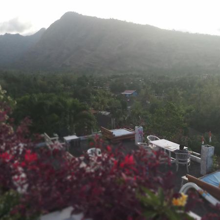 Waenis Sunset View Hotel&Restaurant, Amed, Bali Buitenkant foto