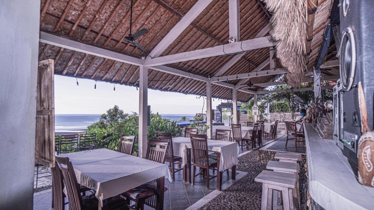 Waenis Sunset View Hotel&Restaurant, Amed, Bali Buitenkant foto