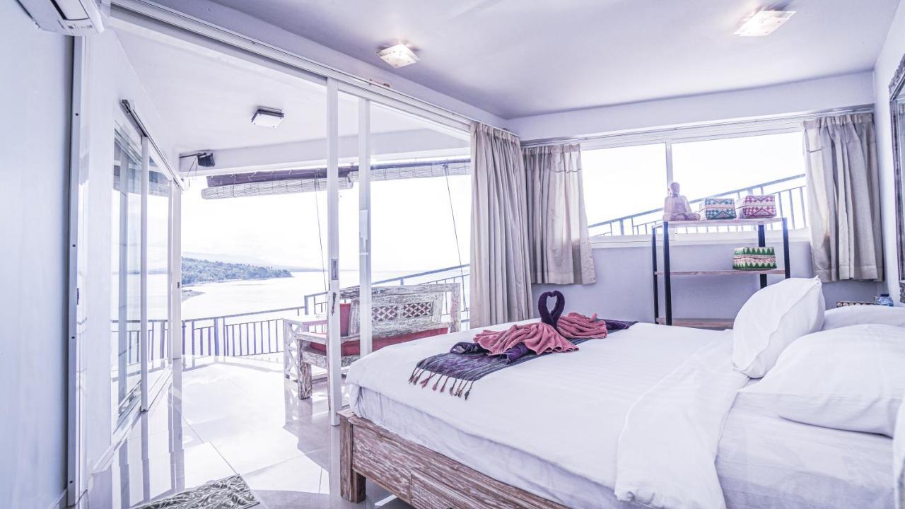 Waenis Sunset View Hotel&Restaurant, Amed, Bali Buitenkant foto
